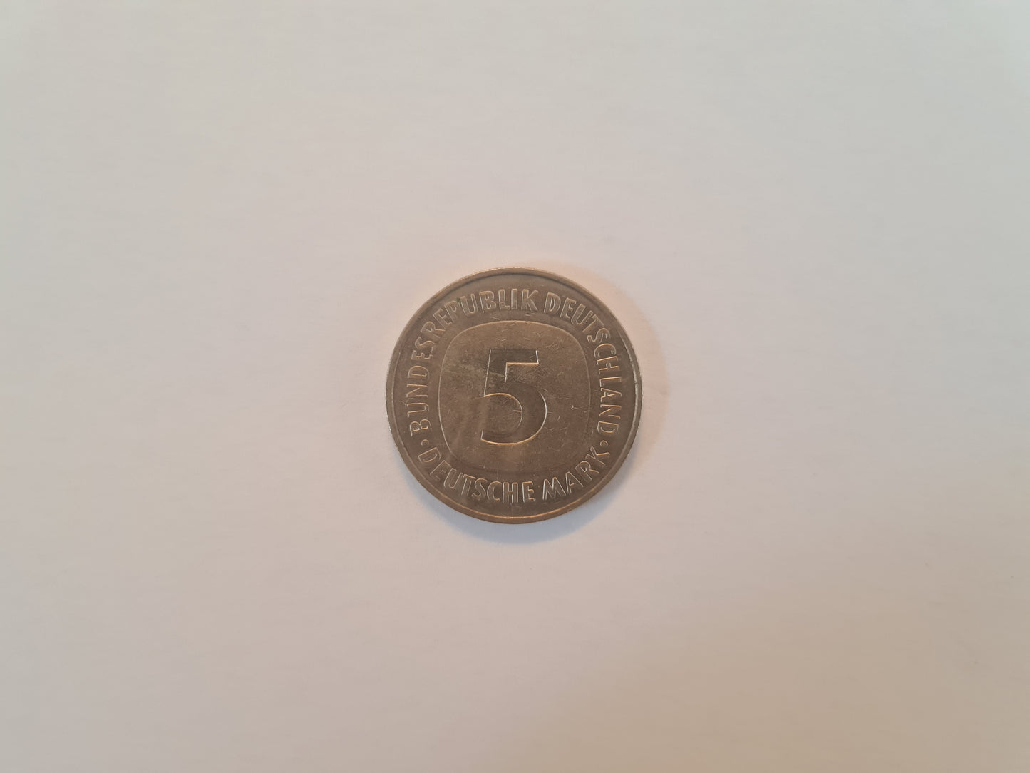 5 Mark 1975 J