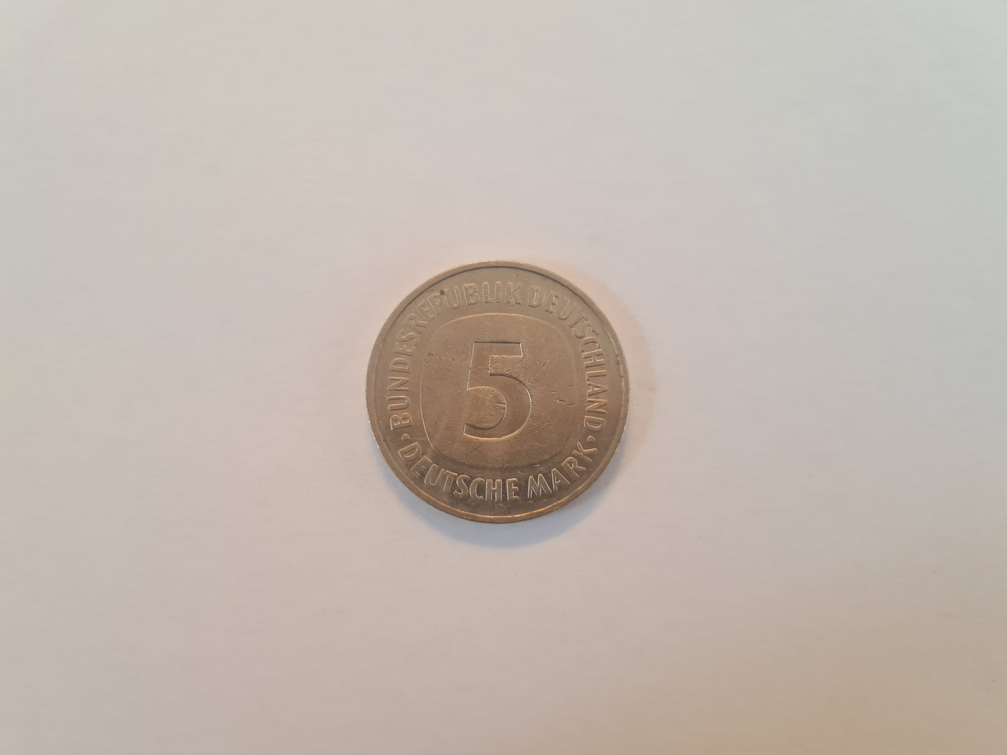 5 Mark 1975 J